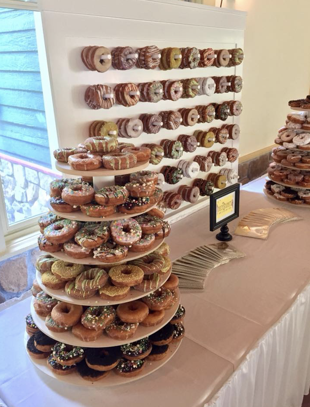 Duck Donuts Party Box Assortment